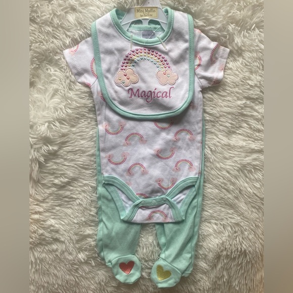 Mini Muffin Magical Rainbow Baby Onesie 3pc Set NWT - Picture 1 of 5